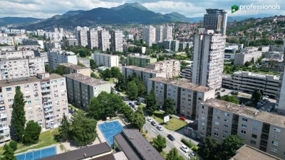 Renoviran dvosoban stan 54m2 Čengić Vila Novo Sarajevo