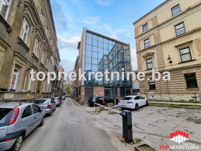 Poslovna zgrada u centru grada, Marijin Dvor