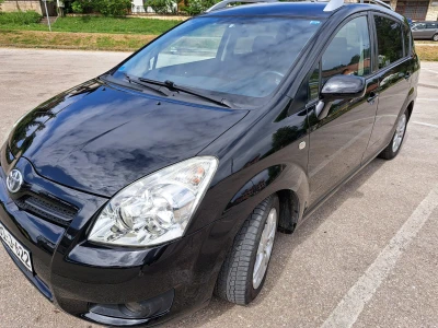 Toyota Corolla Verso 2.2D4D