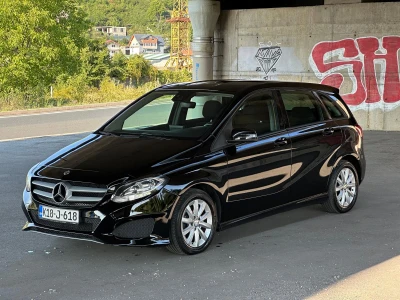 Mercedes-Benz B200