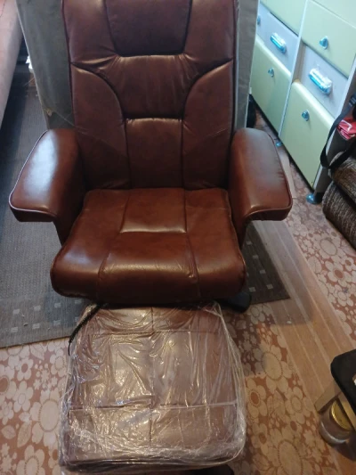 MASAŽNA FOTELJA SA TABUREOM - NOVO!