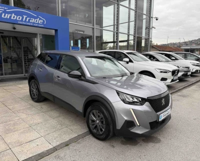 PEUGEOT 2008 1.2 PURE TECH ALLUR AUT