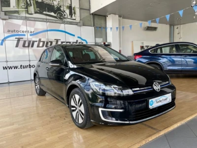 Volkswagen VII E-Golf Facelift