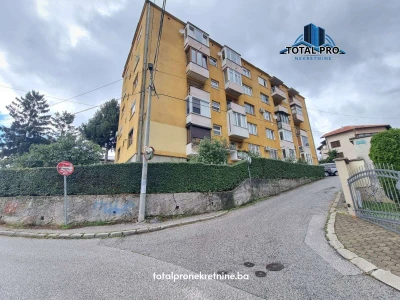 Trosoban stan – Šekerova / Bjelave