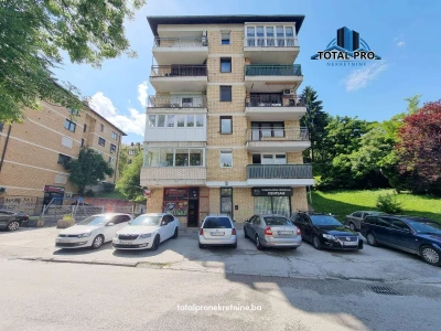 Trosoban stan Muhameda Ef. Pandže / Donji Velešići