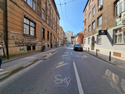 Stan Skenderija, Centar