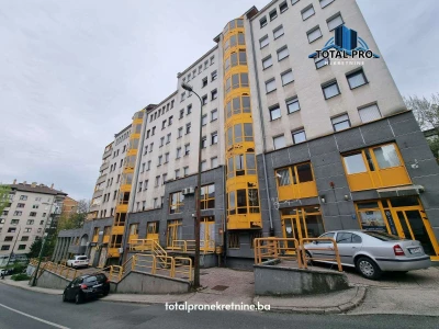 Poslovni prostor Derviša Numića / Grbavica