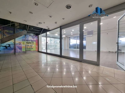 Poslovni prostor TC “ROBOT” Azize Šaćirbegović / Hrasno