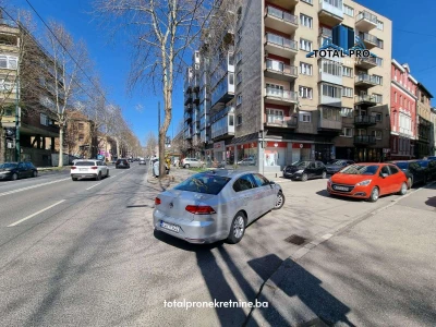 Jednoiposoban stan Jezero / Centar