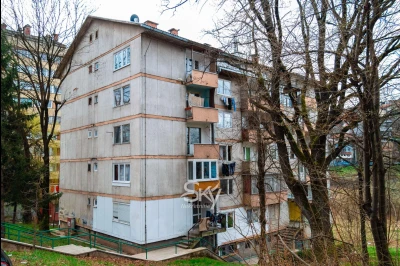 Trosoban stan, Koševsko brdo, Centar