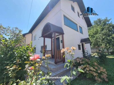 Kuća Ajvaz Dedina / Sokolović Kolonija