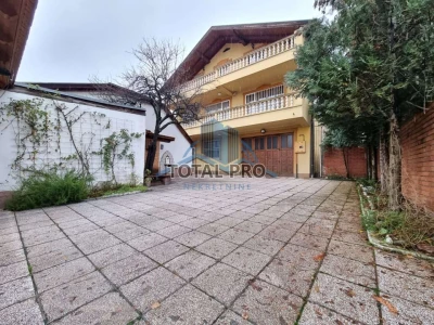 Kuća Arapova / Stari Grad