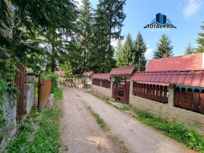 Kuća sa dvorištem / Milinjača / Hadžići