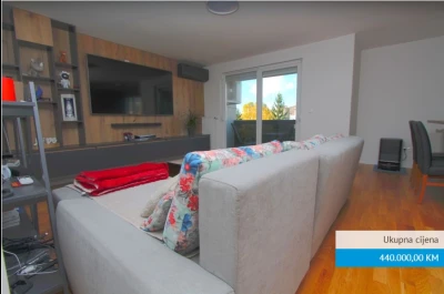 Četverosoban stan, Vraca, Novo Sarajevo.