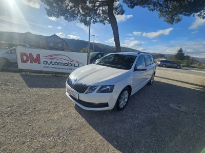 Škoda Octavia 1.6 TDI/NAVI/PDC