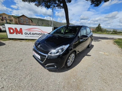 Peugeot 208 1.5 HDI SIGNATURE/ALU/NAVI/PDC