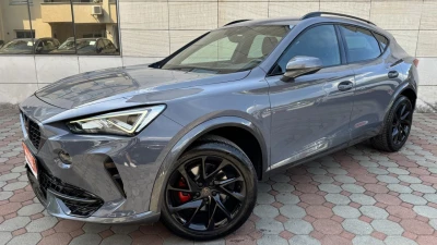 CUPRA Formentor 2.0 DSG 4x4 Full LED Virtual Ambient Keyless 2022