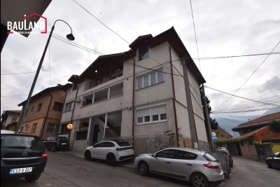 Dvosoban namješten stan, 52m2, I sprat / Stari Grad