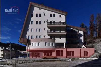 BAULAND/ Poslovni prostor 287m2/ Babin do, Bjelašnica