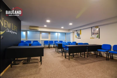 BAULAND/ Poslovni prostor 50m2/ Pofalići, Kolodvorska