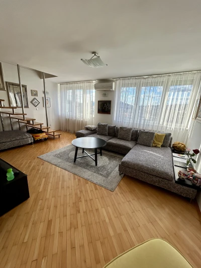 Luksuzni stan 5 minuta od Sebilja ❤️