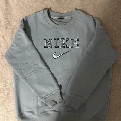 NIKE majica