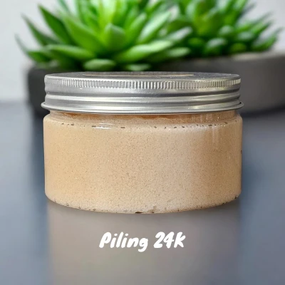 Body Scrub - 24K - Miris Mošusa i Čilibara 250 grama