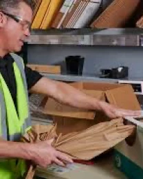 Papir za ispunu FANFOLD 38,1 cm  366 m 45 g  1 kutija