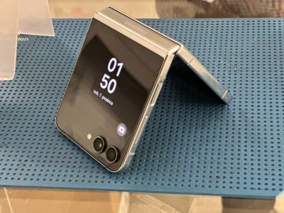 Samsung Galaxy Z Flip 5 8/256GB
