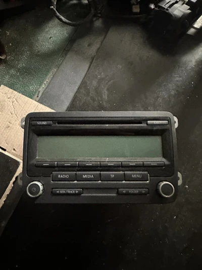 Radio passat VII