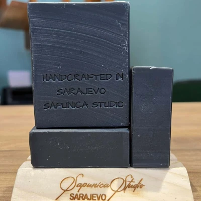 Uglješa Sapun sa aktivnim ugljem protiv akni i bubuljica 100g