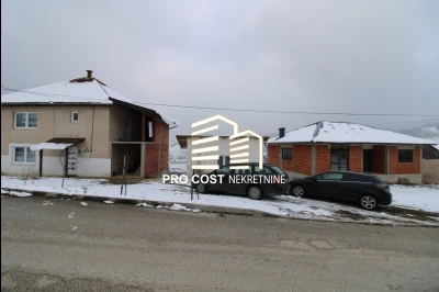 Dvije kuće, Osenik, Hadžići