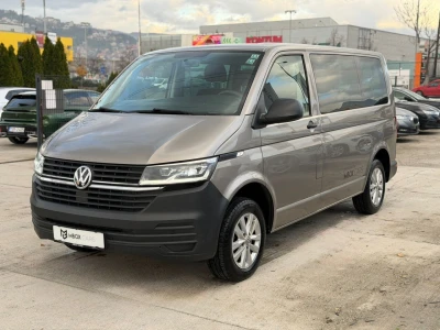 Volkswagen T6 Kombi 2.0 TDI DSG 150 ks 8 sjedista T6.1