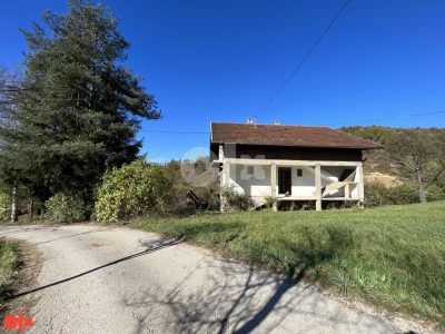 Kuća 132m2 i zemljište 7245m² - Ilijaš