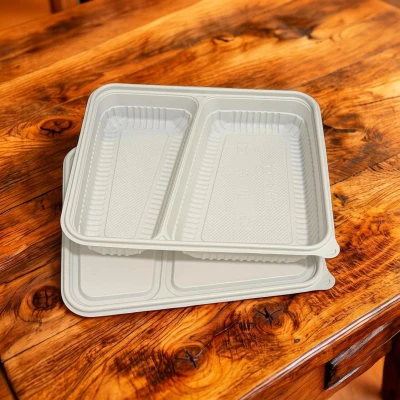 Obrok kutija są dvije pregrade 24x20x4,5cm  1400 ml  60 kom / pak