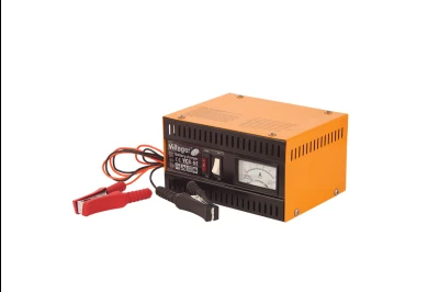 Punjac za akumulatore Villager VCB 6E 6/12 V