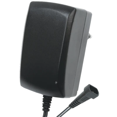 home Adapter 2250 mA, 3-12 V, sa više priključaka - MW MD25