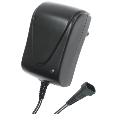 home Adapter 1500 mA, 3-12 V, sa više priključaka - MW MC15