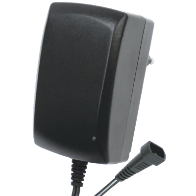 home Adapter 2250 mA, 3-12 V, sa više priključaka - MW MD25