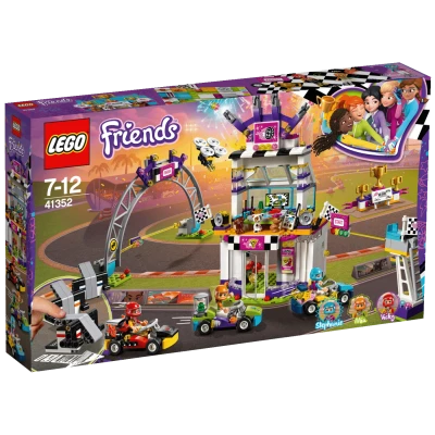 Lego Dan velike utrke, LEGO Friends