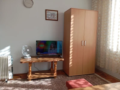 Izdajem stan u centru sarajeva