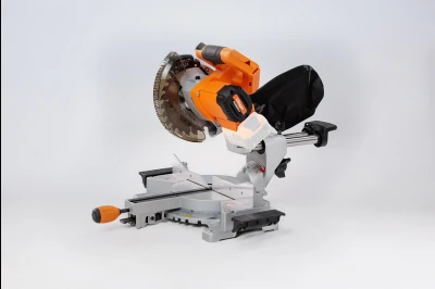 Fuse akumulatorska dijagonalna testera Villager VMS 18520